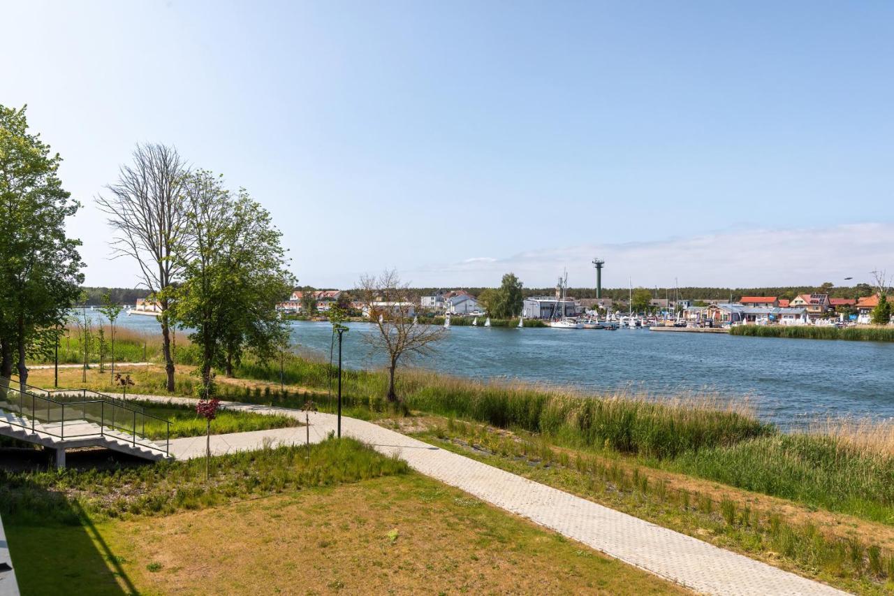 Wellness Resort Apartments Dziwnow Riverfront By Noclegi Renters Exterior photo